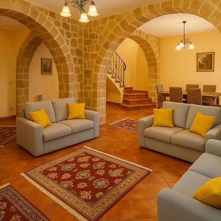 Апартаменты Segesta - Vieux Centre Historique Salemi Экстерьер фото